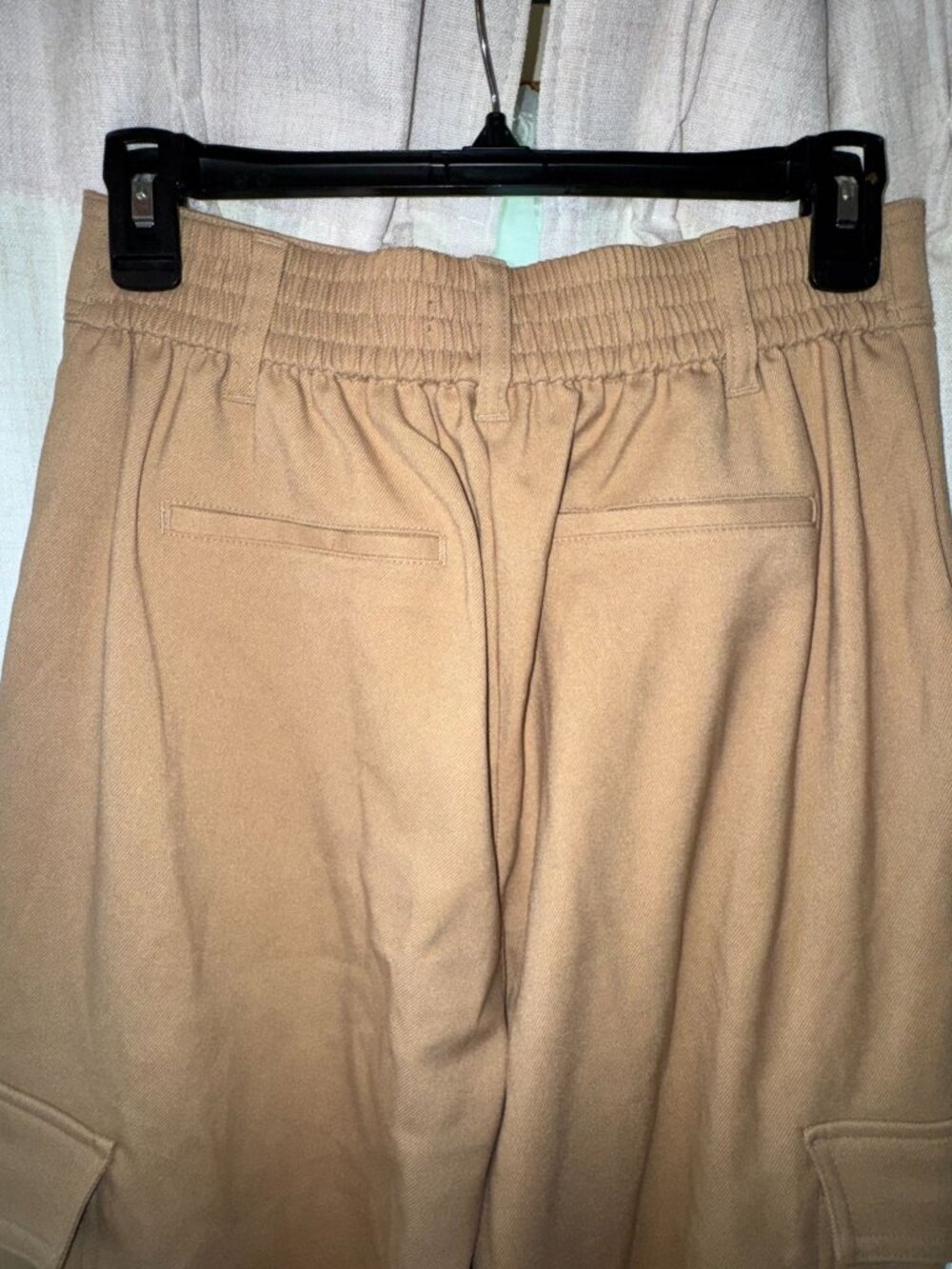 Simply Vera - Vera Wang High Rise Cargo Ankle Pants - Picture 4 of 8